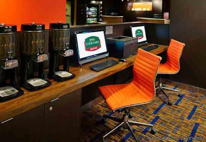 ホテル コートヤード クリーブランドウィロビー ビジネス 写真